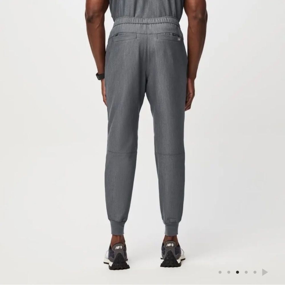 NWT FIGS Tansen Jogger 2.0 Men’s Size XL | Grey - Picture 2 of 16